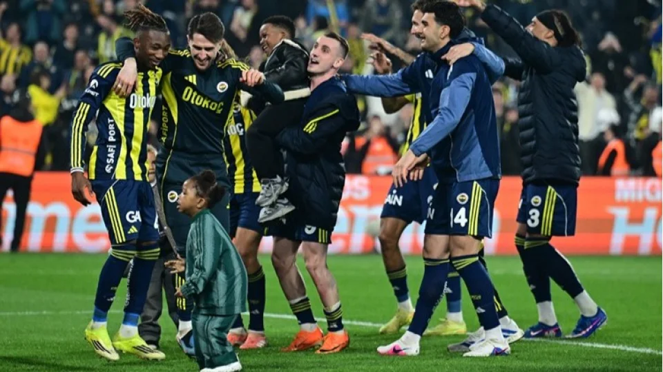 Fenerbahçe, büyük maçlarda 13 puan topladı