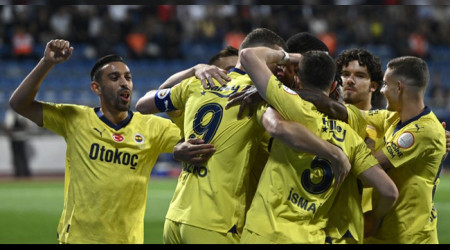 Fenerbahçe kayıpsız yolunda ilerliyor