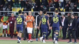 Fenerbahçe sahadan çekildi, Süper Kupa maçı tatil edildi