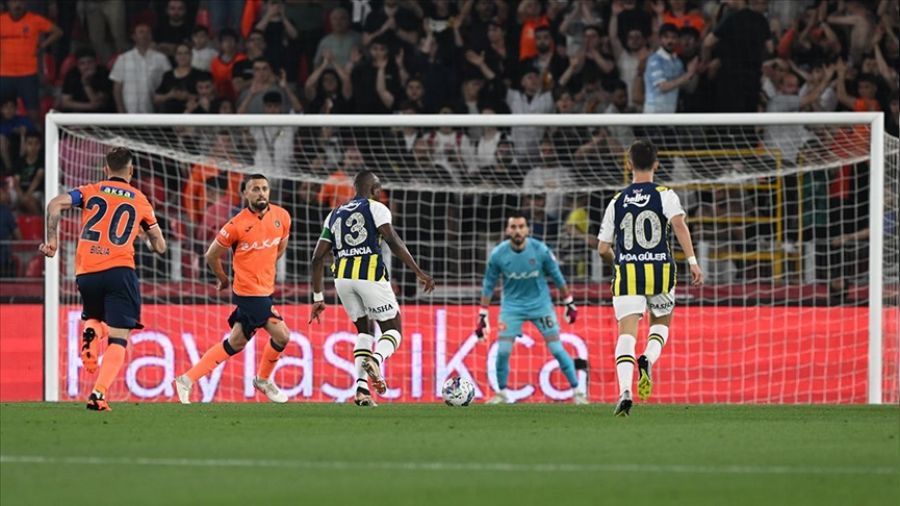 Fenerbahçe teselliyi Türkiye Kupası'nda buldu