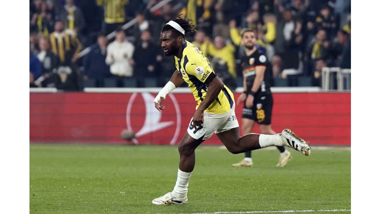 Fenerbah�e'de bir veda daha