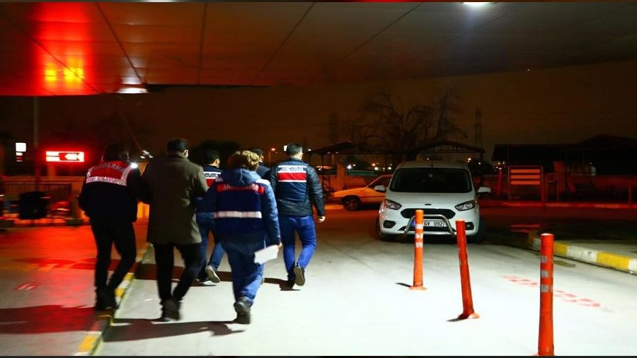 FETÖ'nün TSK yapılanmasına operasyon: 99 gözaltı kararı