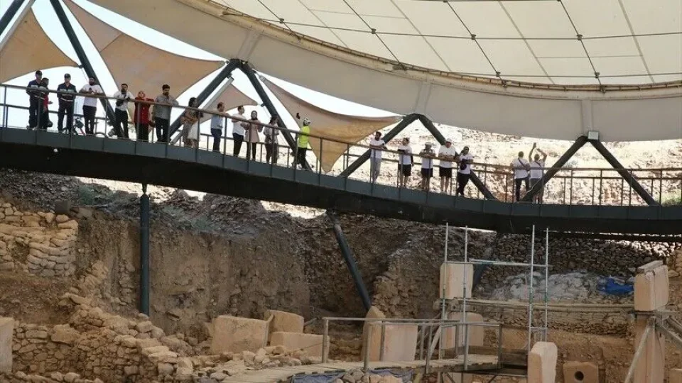 G�beklitepe'de, artan ziyaret�i yo�unlu�unu kar��lamak amac�yla ula��m ve ziyaret�i altyap�s� g��lendiriliyor
