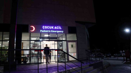 Hastanede gergin anlar, güçlükle yatıştırıldı