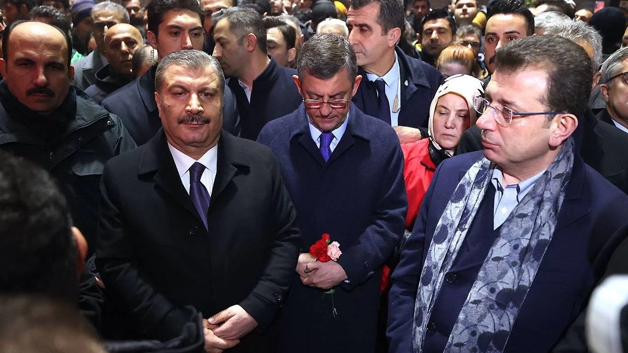 Hatay'da protesto edilen Koca: Fatihalar okunmasından rahatsız olan mı var?