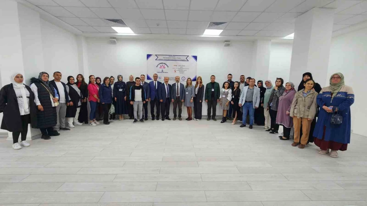 "Hayat�m�n Dengesi: Ya�am Kalitesi Okulu" program� ba�lad�