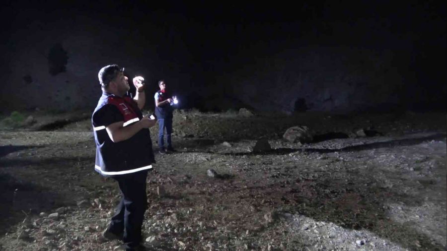İki gencin 'heyecan olsun' diye yaptığına bakar mısınız?