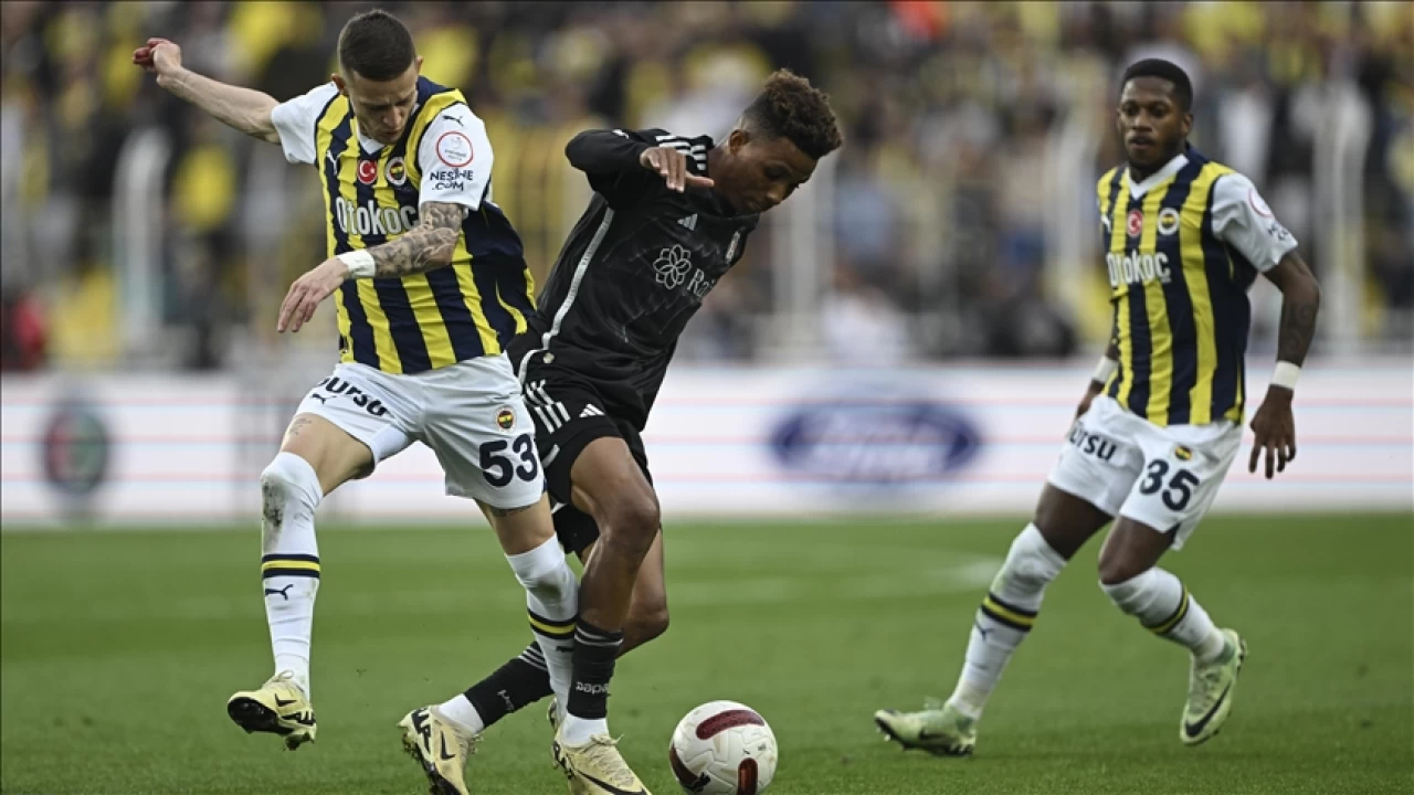 İlk golü atan yolu yarılıyor