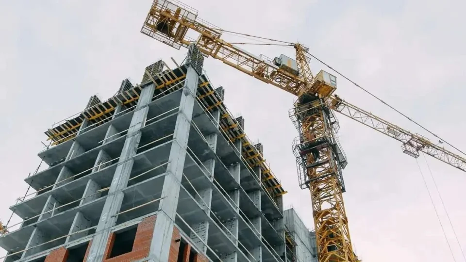 �n�aat �retimi y�ll�k y�zde 8 artt�