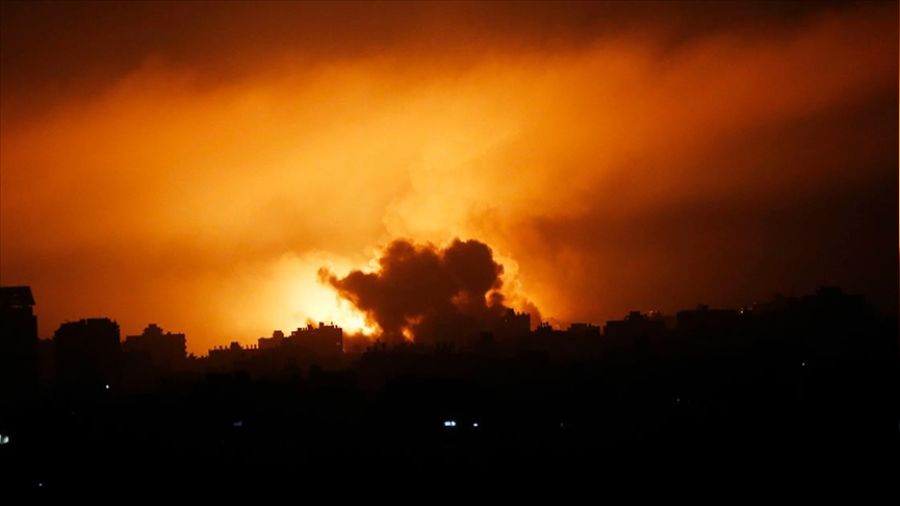 İsrail, Gazze'ye 7 Ekim'den bu yanaki en şiddetli hava saldırılarını düzenliyor