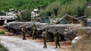 İsrail, Lübnan'ın güneyindeki "pilot" bölgelerden çekilmeyi erteleme kararı aldı