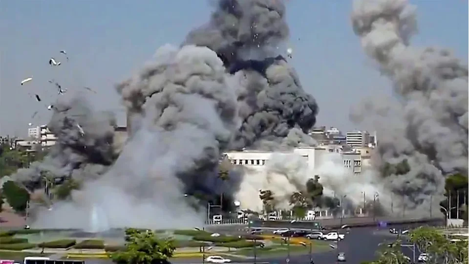 �srail, Suriye'ye sald�rd�