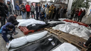 İsrail'in Gazze'ye düzenlediği saldırılarda öldürülenlerin sayısı 18 bin 787'ye çıktı
