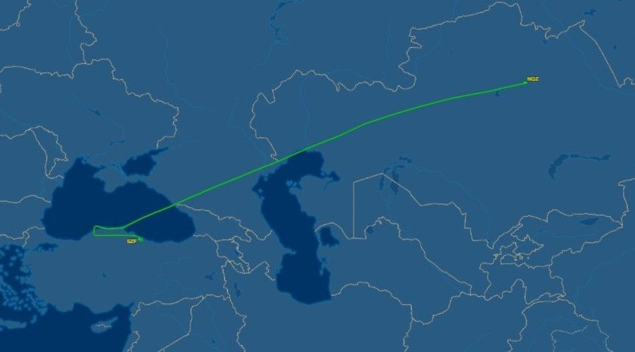İstanbul'a inemeyen Kazakistan ve Kırgızistan uçakları Samsun'a indi
