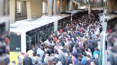 İstanbul'da 1.6 milyar yolcu taşındı