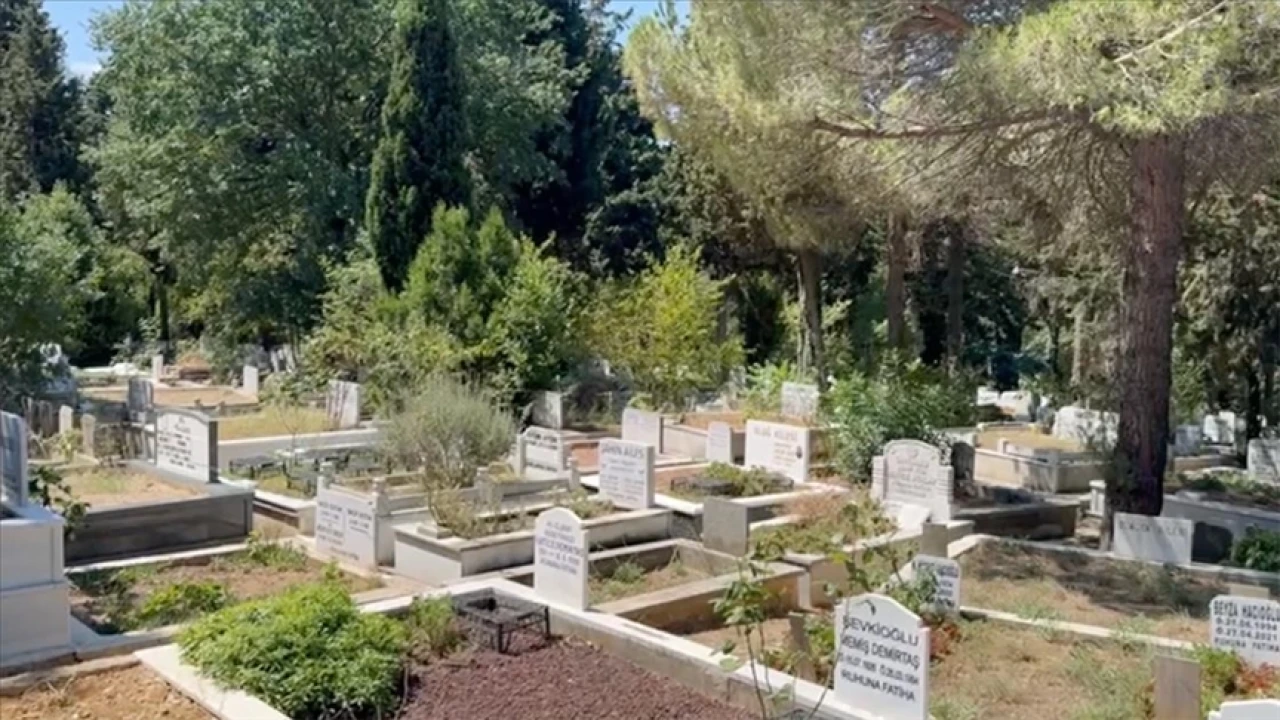 İstanbul'da mezarlık ücretlerine yüzde 200 oranında zam