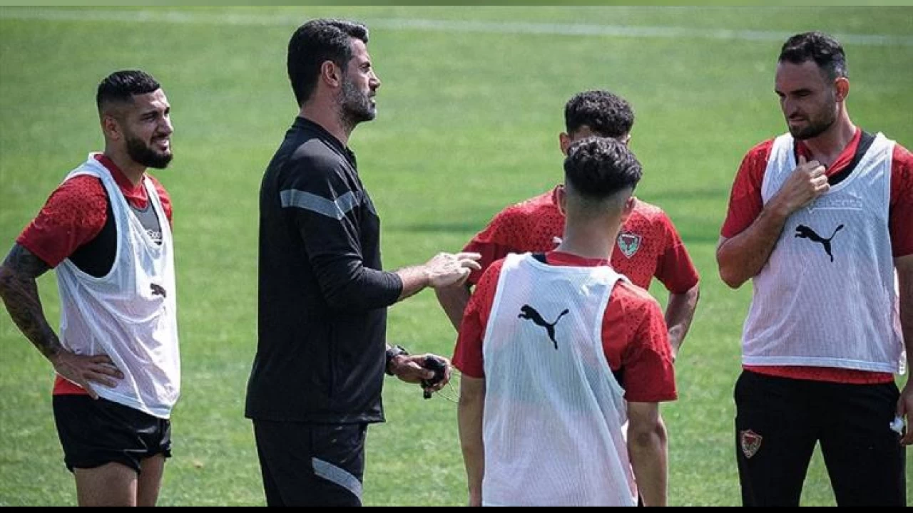 �stanbulspor ma�� haz�rl�klar� s�r�yor