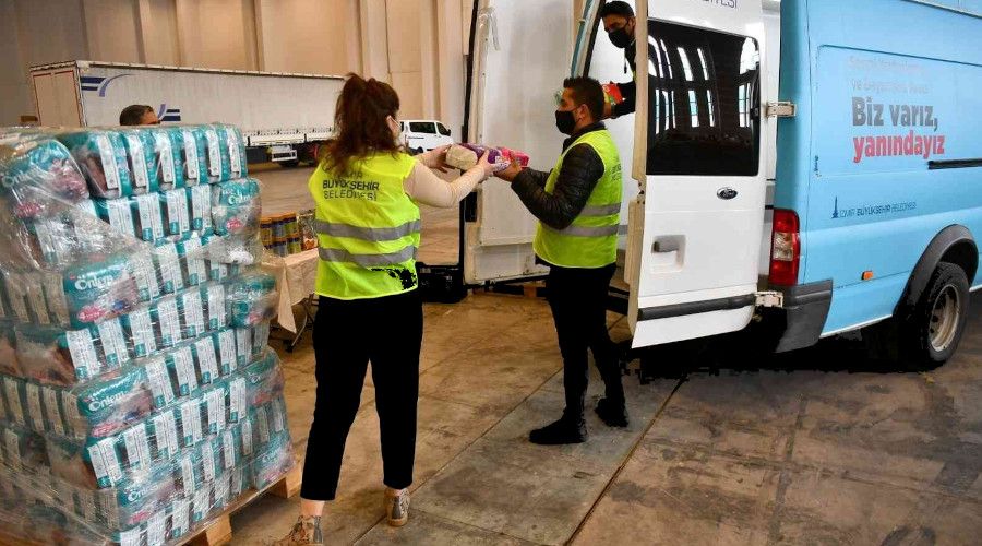 �zmir B�y�k�ehir Belediyesinden 125 milyon liral�k kara k�� deste�i