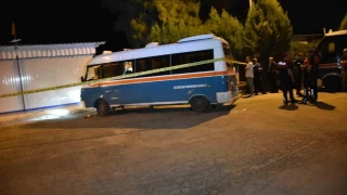 İzmir'de yolcu minibüsünde cinayet