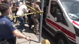 Kadky'de rehine krizi