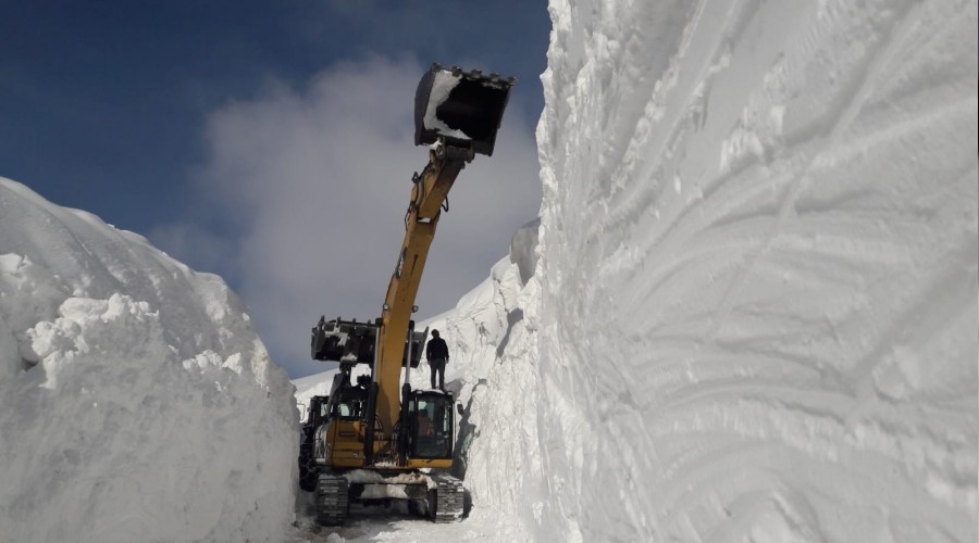 Kar kal�nl��� 11 metre