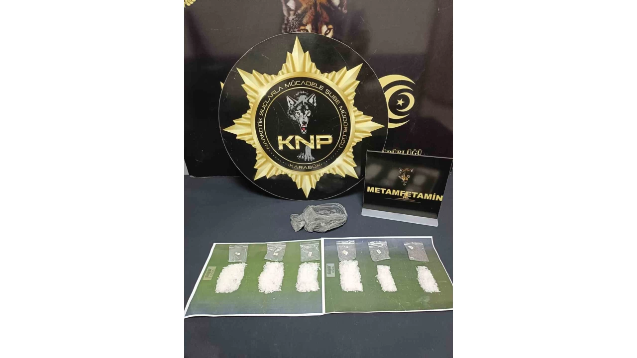 Karabk'te uyuturucu satclarna darbe