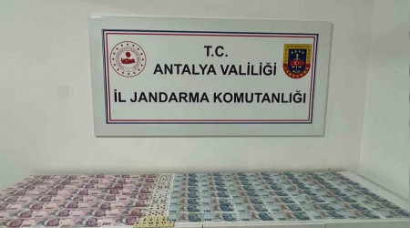 Kasapta kumar oynarken yakalandılar