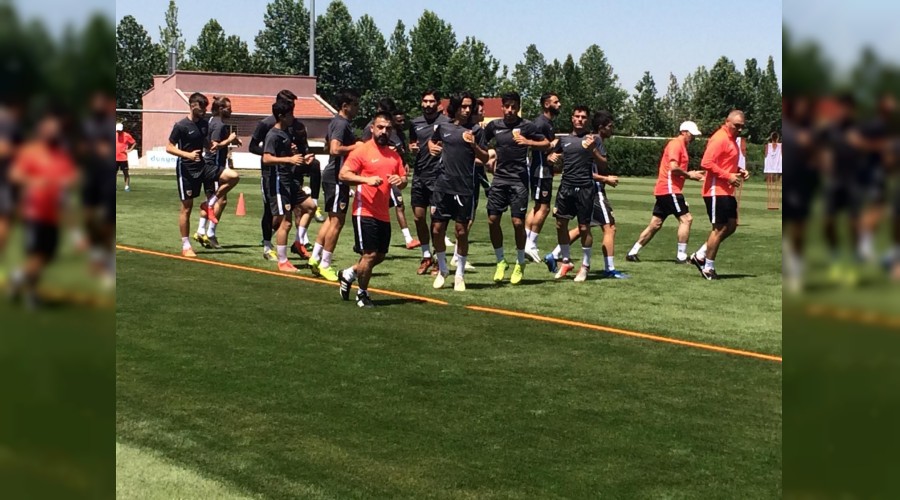 Kayserispor iş başı yaptı
