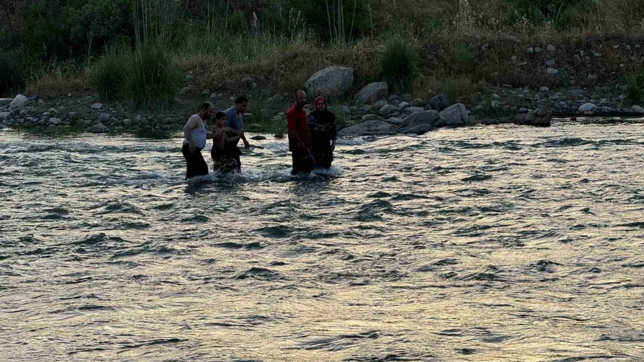 Kezar �ay�'nda mahsur kalan 11 ki�i kurtar�ld�