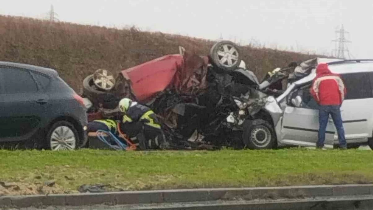 Kırklareli'nde feci kaza: 2 ölü, 1 yaralı