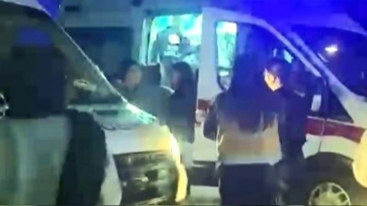 Kz renci yurdunda asansr dt: 1 yaral