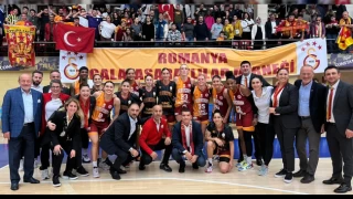 Lider Galatasaray Fransa deplasmanında