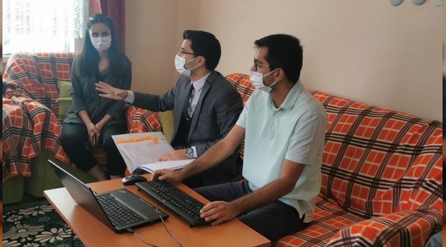 Mahkeme ya�l� �iftin aya��na gitti