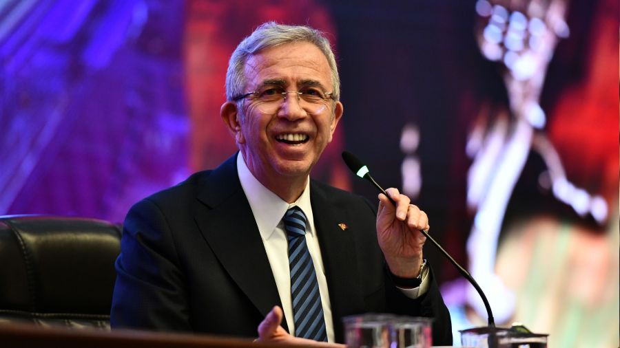 Mansur Yavaş'tan gençlere 'gitmeyin' çağrısı