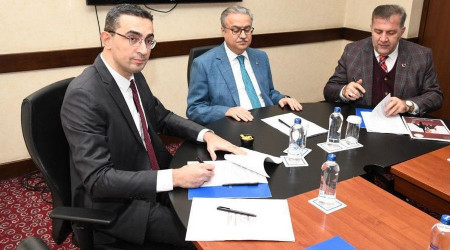 Mersin'de kamu hastanelerinin yemeklerini öğrenciler yapacak