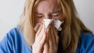 Mevsim ge�i�lerine dikkat: Hastal�klara davetiye ��kar�yor