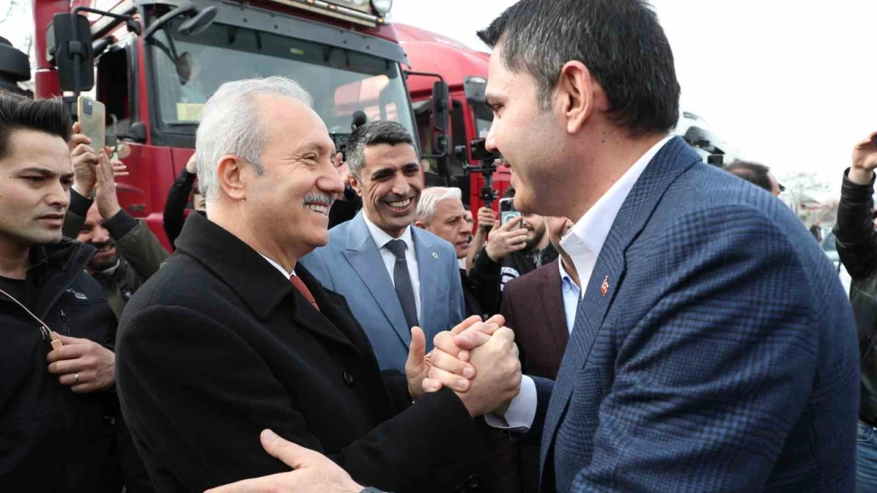 Murat Kurum K���kmece'de se�im �al��mas� yapt�