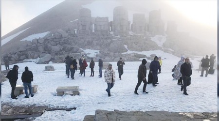 Nemrut'a ziyareti akn sryor