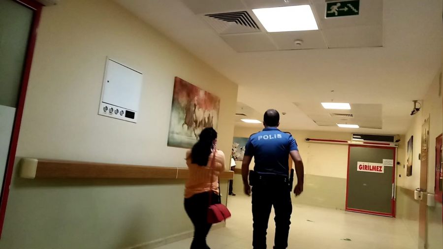 Öfkeli kadın ayrılmak isteyen arkadaşını bıçakladı