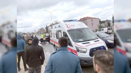 Otomobilin çarptığı kadın hayatını kaybetti