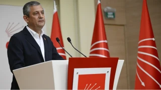 �zg�r �zel bas�n toplant�s� d�zenledi: "�lk itiraz�m�z� Yarg�tay'a yapt�k"