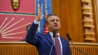 Özgür Özel CHP Grup Toplantısı'nda konuştu: Yeni partiyi resmen ilan etti