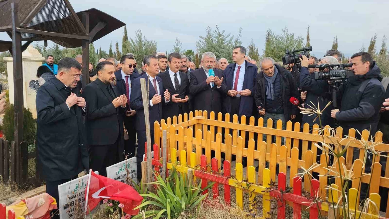Özgür Özel: İktidar depremin öncesinde, sırasında ve sonrasında sınıfta kaldı