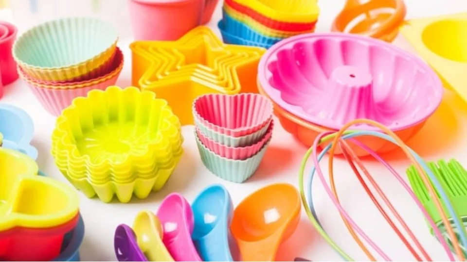 Plastik mutfak gere�leri risk ta��yor ah�ap ve �elik daha g�venli
