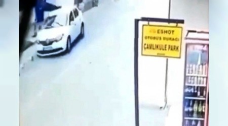 Polis memuruna çarpıp kaçtı