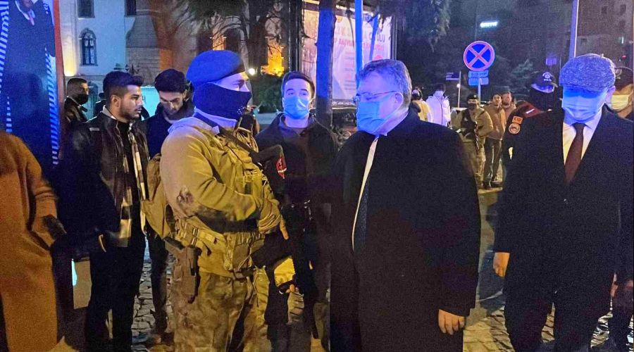 Polis telsizine girip FETÖ propagandası yaptı