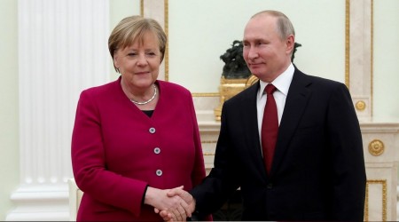 Putin ve Merkel Libya'y grt
