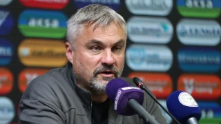 Reis devre aras�nda patlad�