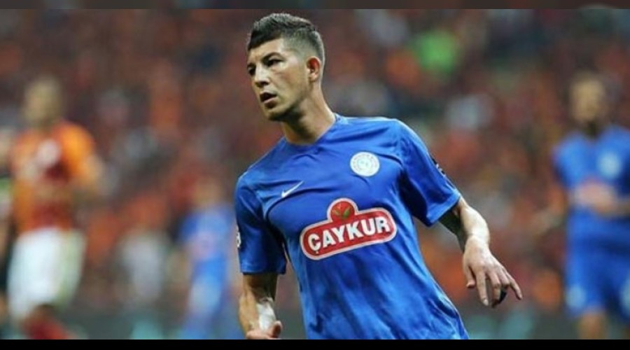 Rize Iraklı futbolcuyu gönderdi