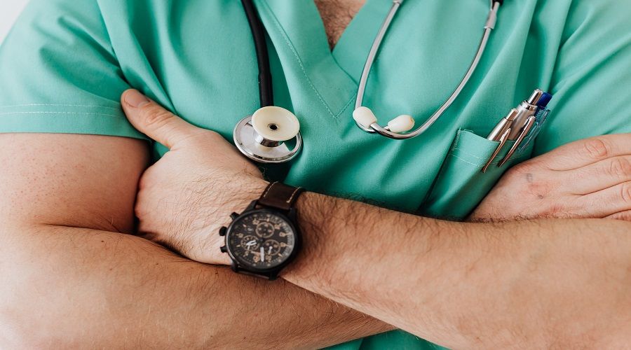 Romatoid artrit hastalığı tedavi edilmezse ne olur